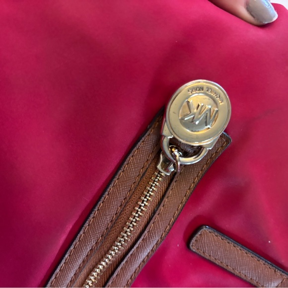 Michael Kors Travel Tote Bag with Brown and gold Accents - Picture 6 of 9